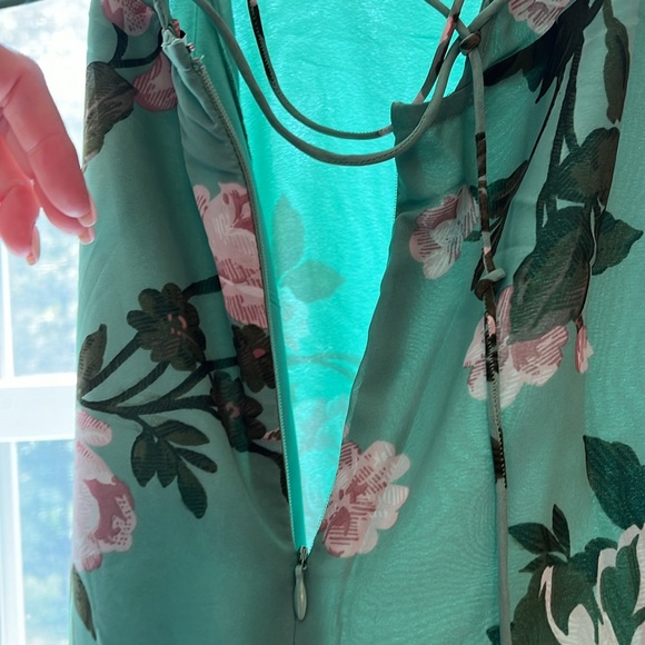 ASOS design cami wrap midi dress with lace up back in sage floral - Picture 11 of 12